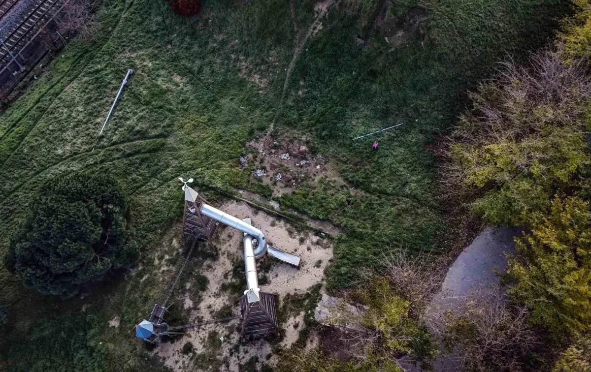 Bakırköy Botanik Parkı: İki Yıldır Terk Edilen Yeşil Alanın Durumu