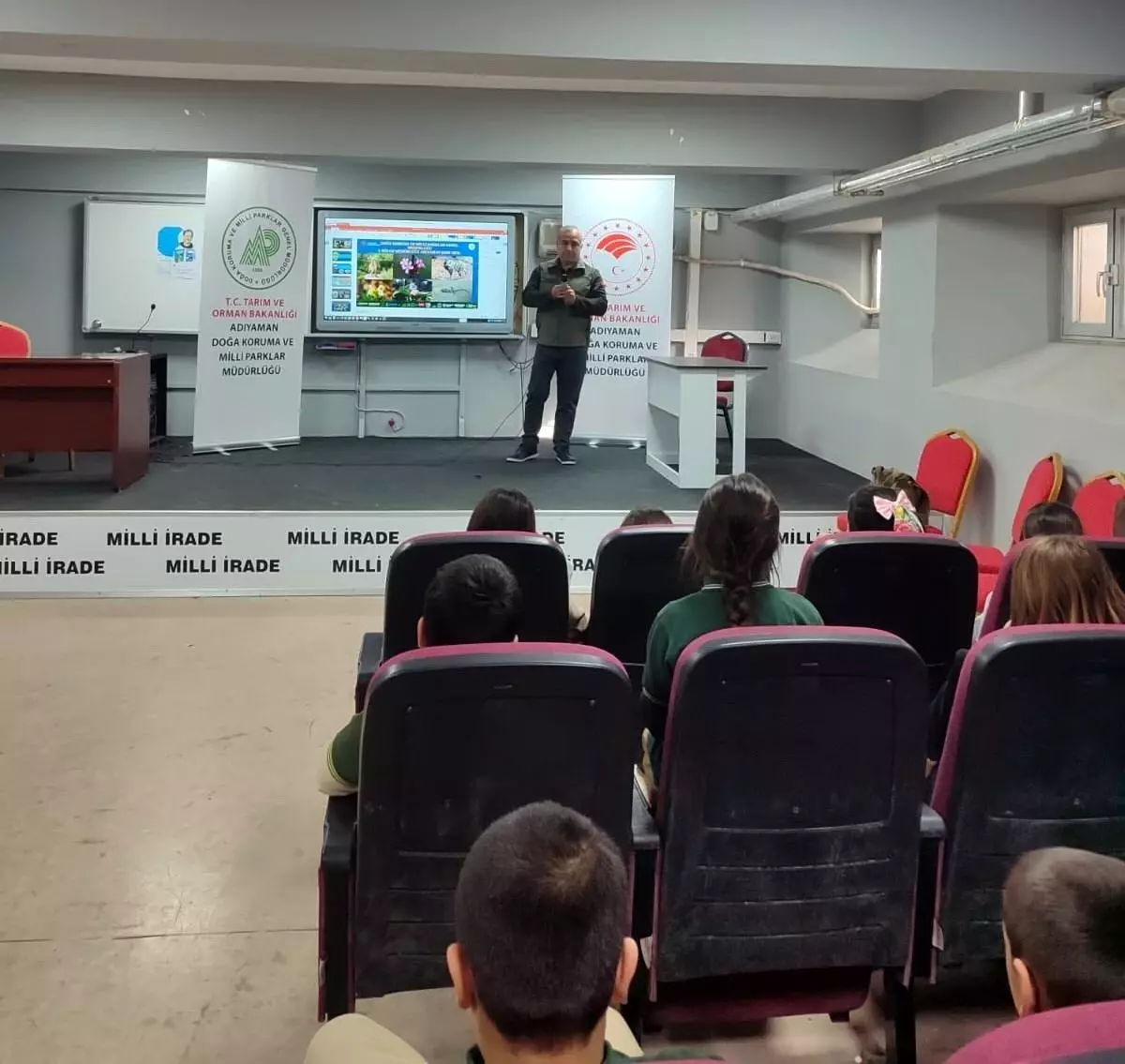 Adıyaman'da Öğrencilere Doğa Bilinci ve Biyoçeşitlilik Semineri
