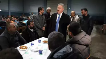 Saha çalışanlarıyla toplantı anı