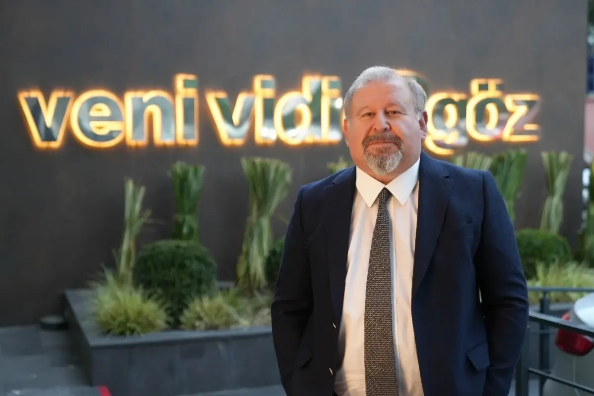 Op. Dr. Ertan Sunay'dan Göz Sağlığına Dair Sık Sorulan Soruların Cevapları