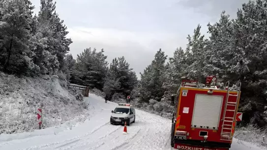 Bozkurt'ta Doğal Gaz Tüplü Tır Devrildi, Sürücü Sağ Salim