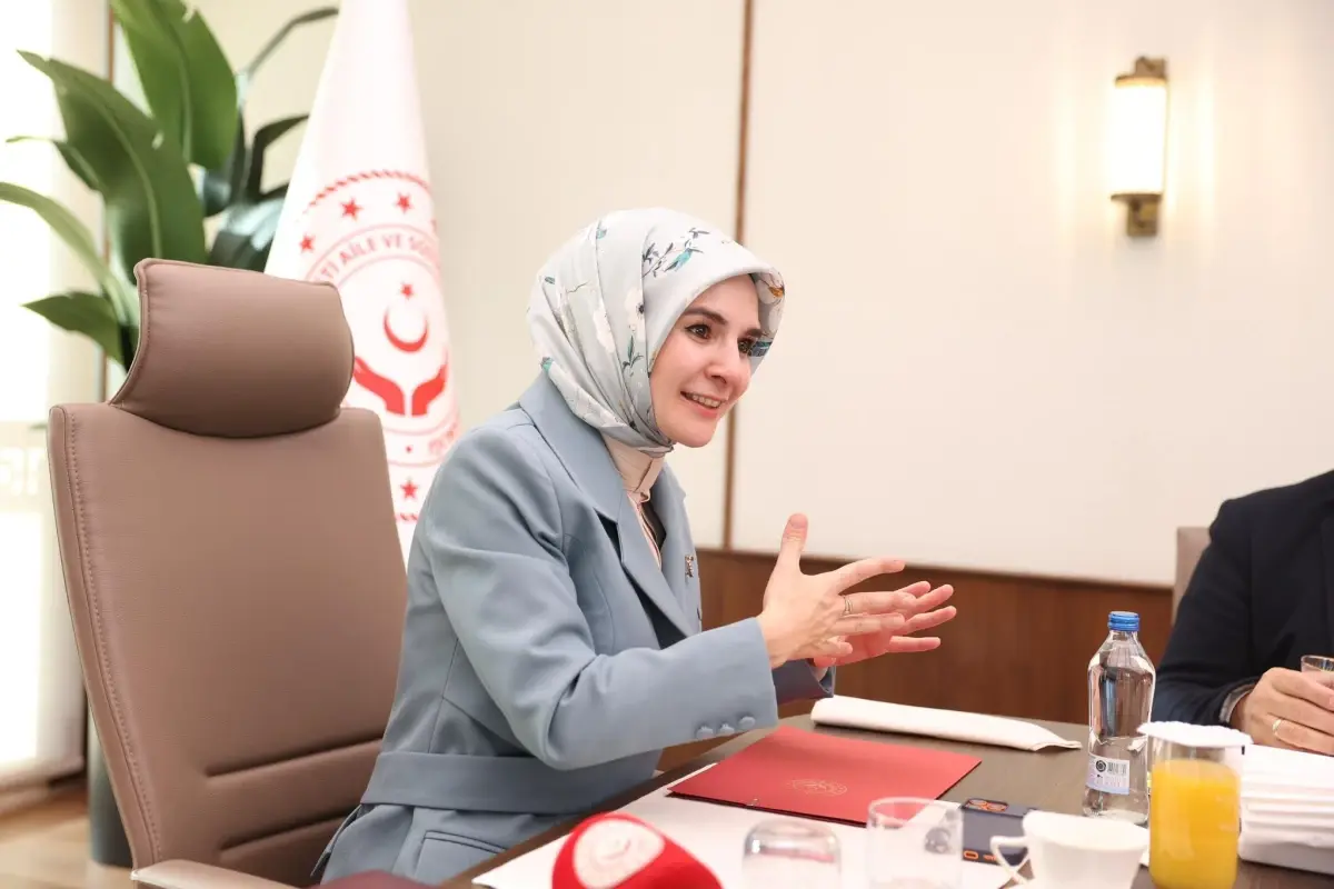 Bakan Göktaş'tan Memur Maaş Katsayısı Sonrası Sosyal Yardım Artışı Açıklaması