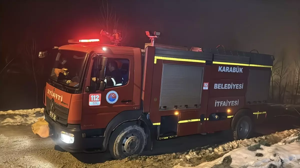 Karabük’te Çıkan Yangın Bağ Evini Yok Etti