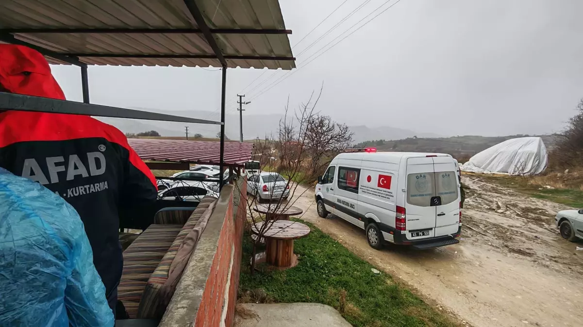 Demirci'de 52 Yaşındaki Şerife Çınar'ın Kayıp Olmasıyla İlgili Arama Çalışmaları 7. Gününde