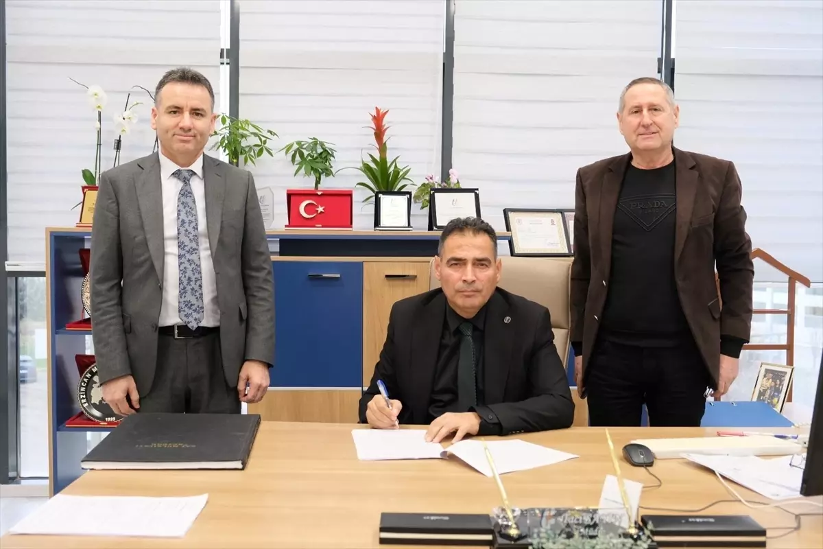 Kırklareli'nde 46 Dairelik Adliye Lojmanı Resmi Olarak Teslim Edildi