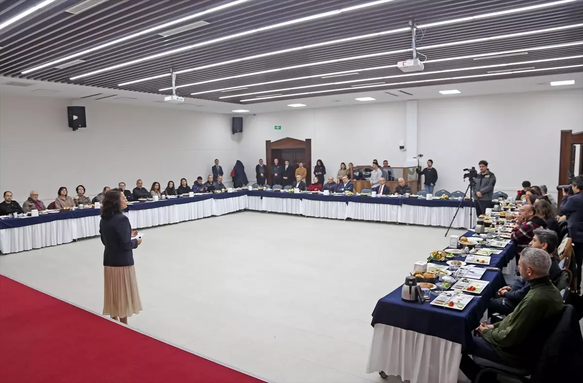 Belediye Başkanı Aras, Gazeteciler Günü’nde Basın Mensuplarıyla Buluştu