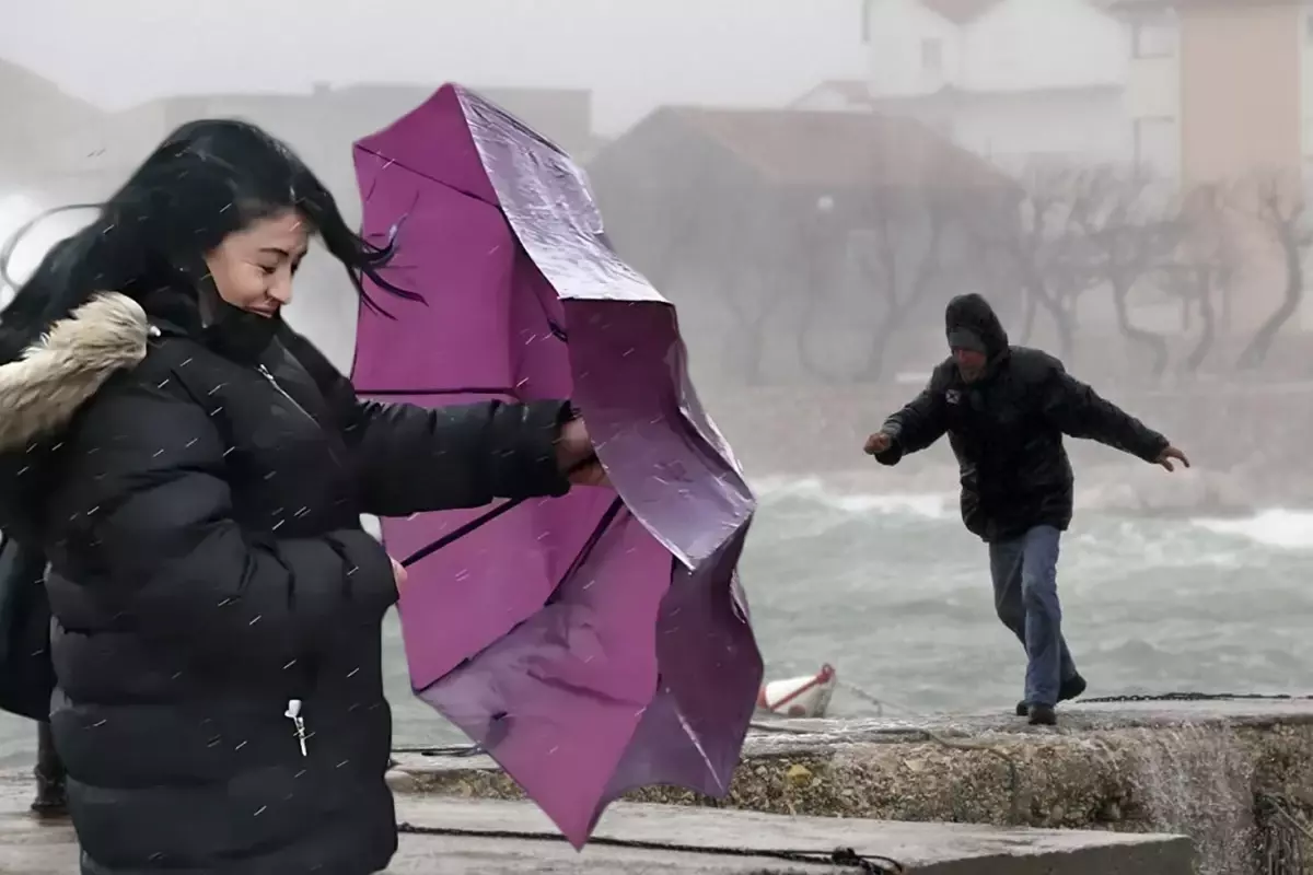 Meteoroloji, Türkiye'nin %75'ine Sarı Uyarı Yaydı: Lodos ve Kar Riski