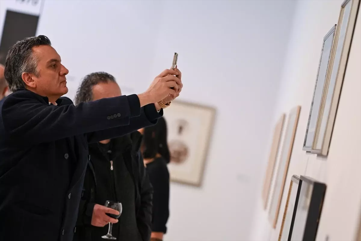 Ergin İnan’ın ‘Zaman ve İzler Arasında’ Retrospektifi CerModern’de İzleyicilerle Buluştu