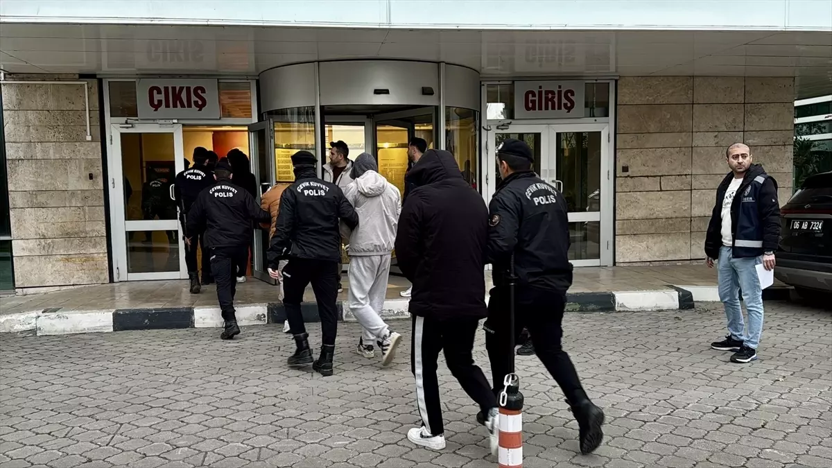Samsun’da Çocuk Müstehcenliği Operasyonu: 19 İlde 40 Şüpheliye Yönelik Geniş Çaplı Eylem