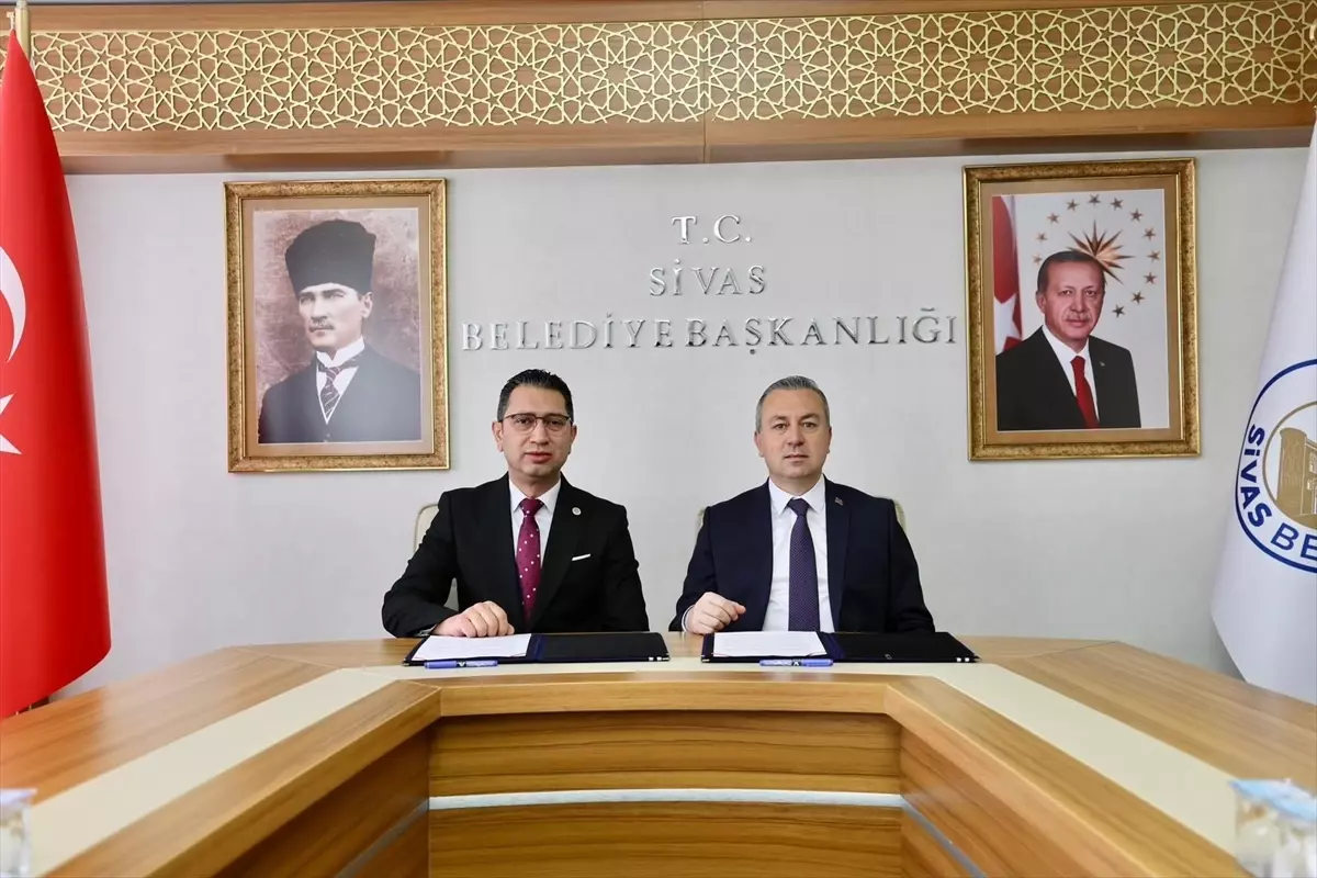 Sivas Belediyesi ve Barosu 3 Milyon Lirayı Dar Gelirli Vatandaşların Hukuki Yardımına Yönlendiriyor