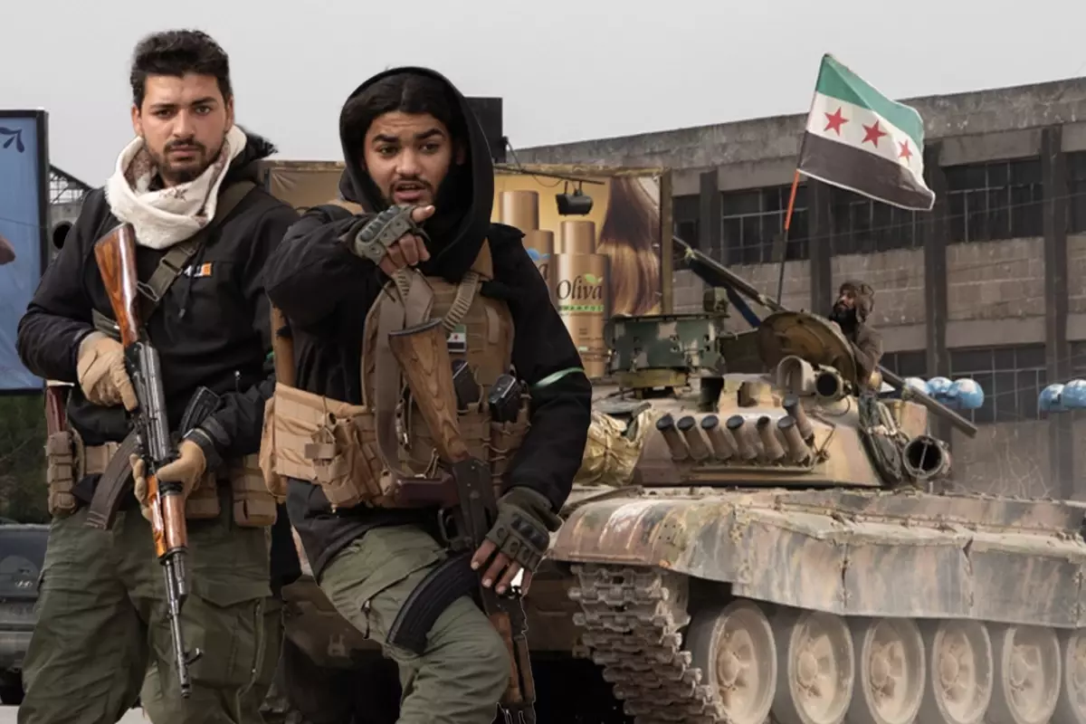 Suriye Ordusu Aleppo’da YPG’ye Karşı Nokta Operasyonlarını Sürdürüyor, 142 Bin Sivil Tahliye Edildi