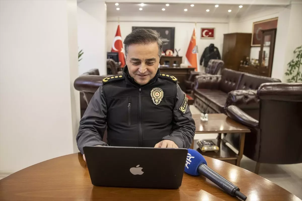 2025 Yılının Kareleri Oylaması Tunceli Emniyet Müdürü Demiralay'dan Seçimler