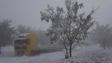 Bitlis'te sisli yol koşulları