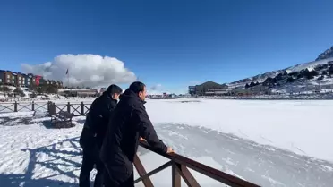 Ergan Dağı'nda Ardıçlı Gölü Buzla Kaplandı: Kış Manzarası ve Piknik Keyfi