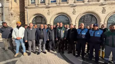 Savur’da karla mücadele ekiplerinin çalışması