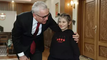 Sivas Valisi Şimşek ve kar Kız Kulesi