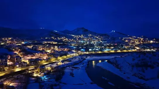 Tunceli'de kar yağışı ve kapalı okullar