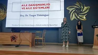 Nazilli'de Psikolojik Danışmanlık ve Aile Eğitimi Üzerine Derinlemesine Toplantı