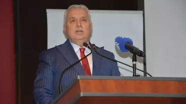 Trabzon’da sağlık politikaları üzerine sunum