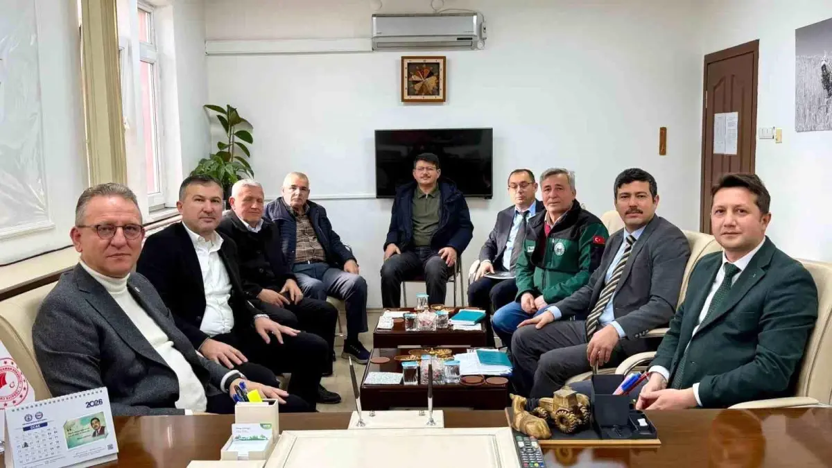 Tavşanlı’da Tarımsal Üretim ve Sulama Stratejileri Üzerine Kritik Toplantı