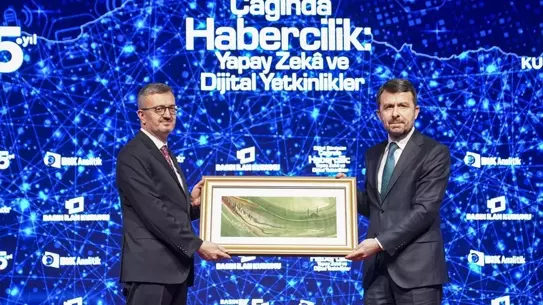 Panelde yapay zekâ uygulamaları