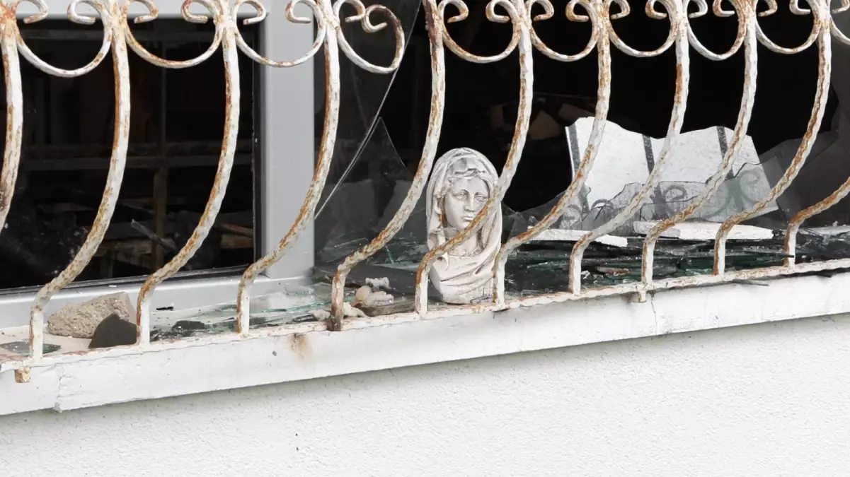 Ankara’da Psikolojik Sorunlu Kadının Ev Yangını: Olayın Detayları ve Polis Müdahalesi