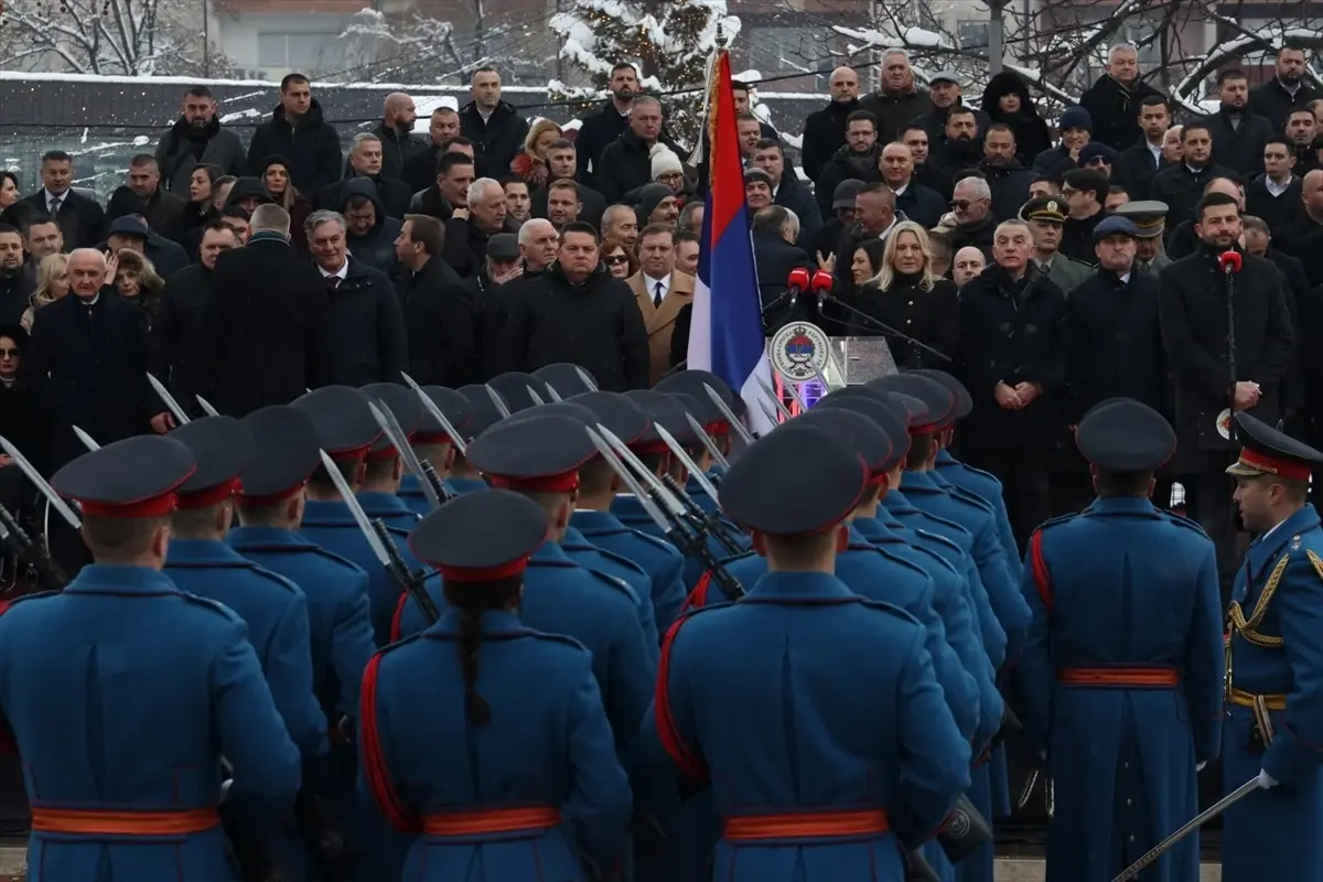 Banja Luka’da Anayasa Mahkemesi Kararına Rağmen RS Günü Coşkusu Sürüyor