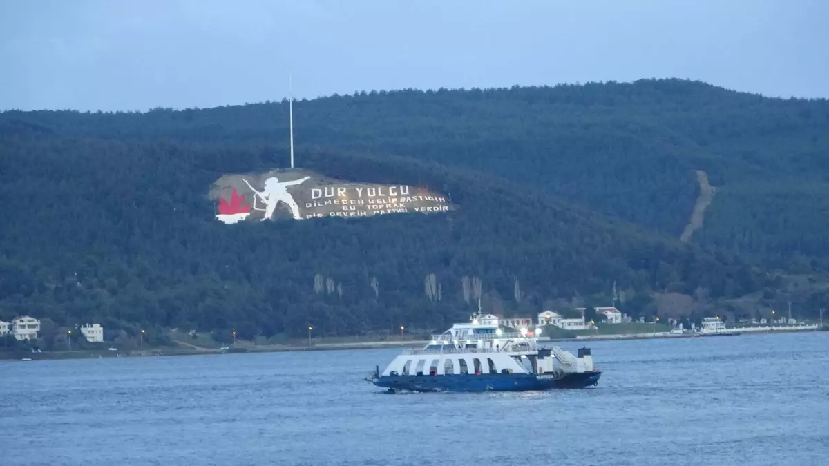 Şiddetli Fırtına Bozcaada ve Gökçeada Feribot Seferlerini Askıya Aldı