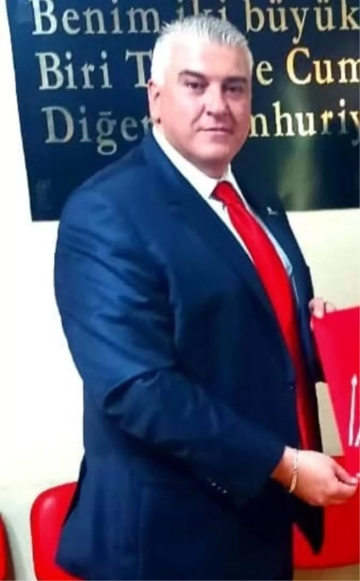 İzmir Urla'da CHP'li Burak Ulamışlı Denizde Hareketsiz Bulundu