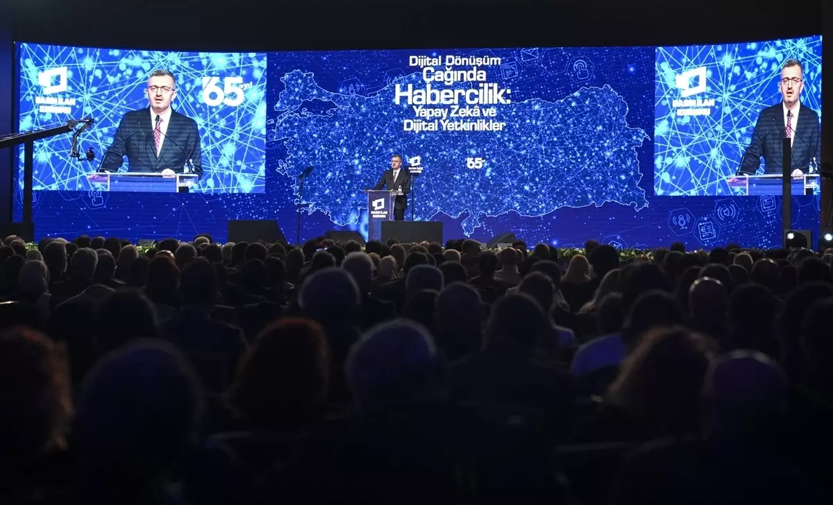 Dijital Dönüşüm Çağında Gazeteciliğin Rolü: Burhanettin Duran'ın Vurguları