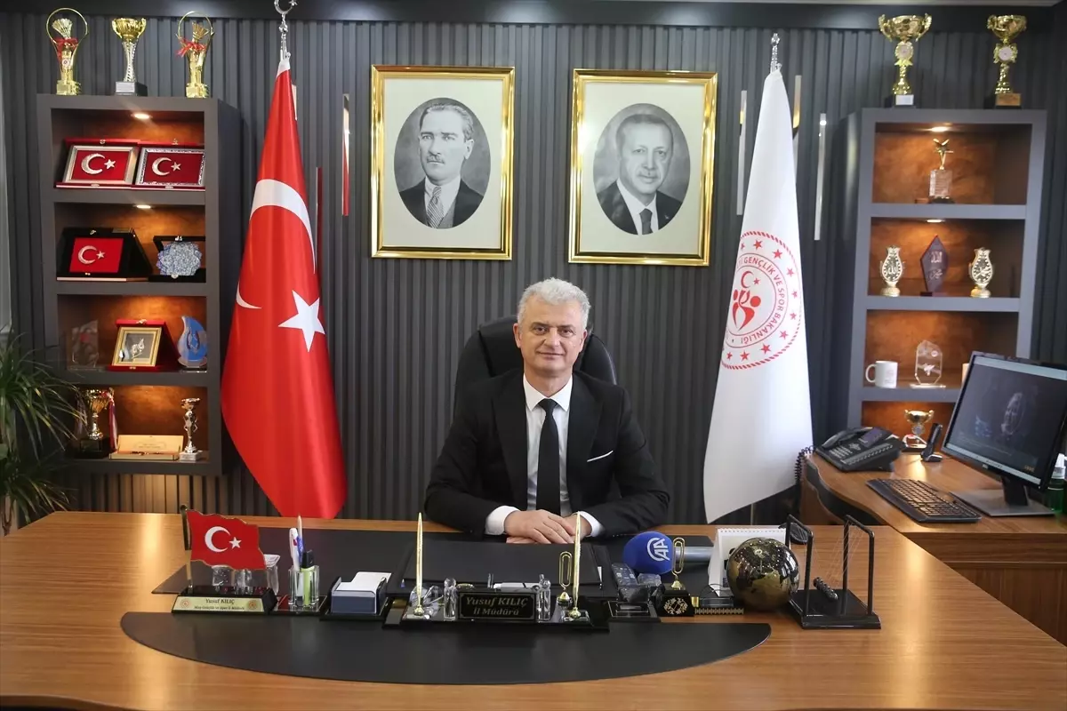 Muş'ta Gençlik ve Spor Müdürü Kılıç, Yılın Kareleri Oylamasına Katıldı