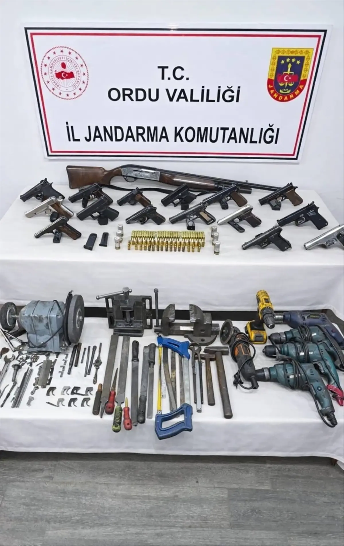 Ünye'de Yasa Dışı Silah Üretimi Yapan Şahıs Tutuklandı