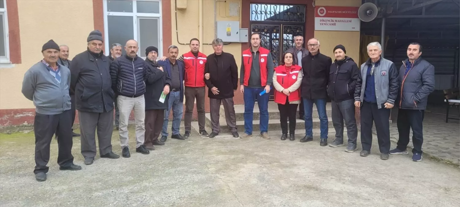 Salıpazarı’da Kahverengi Kokarca ile Mücadele İçin Üreticilere Bilgilendirme Toplantısı