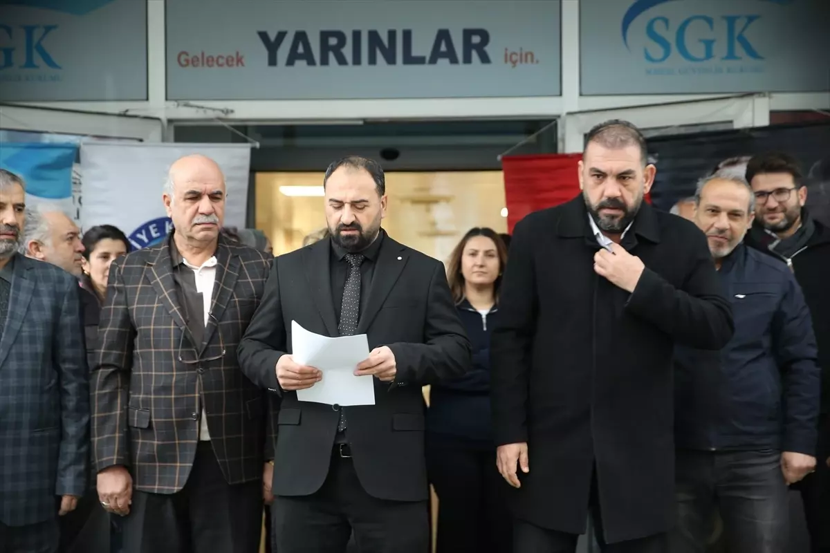 SGK Avukatı Zekeriya Polat’a Yönelik Ölüm Olayı Sonrası Basın Açıklaması Yapıldı