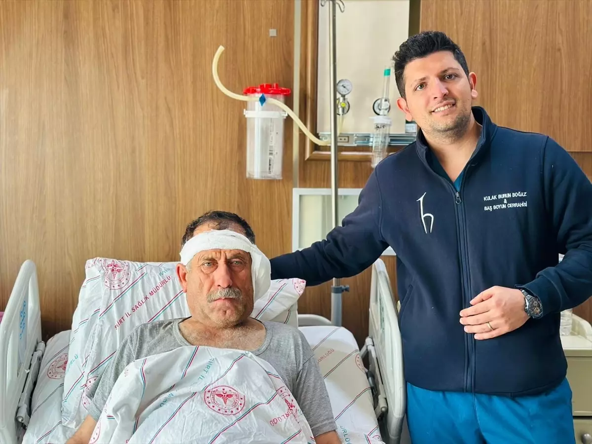 Siirt’te 57 Yaşındaki Hastanın Tükürük Bezi Tümörü Başarıyla Çıkarıldı