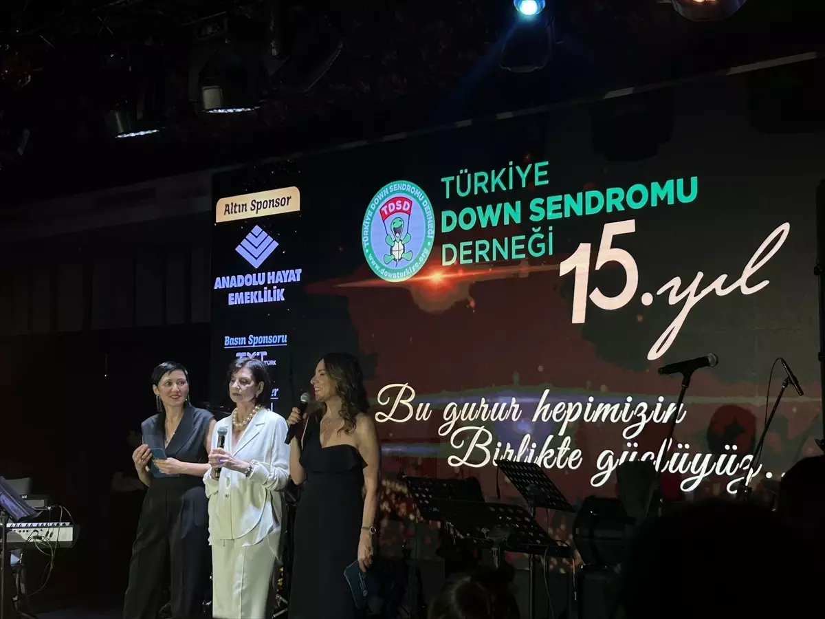 Down Sendromu Derneği 15. Yıl Kutlaması: Gala Gecesinde Destekçiler Teşekkür Edildi