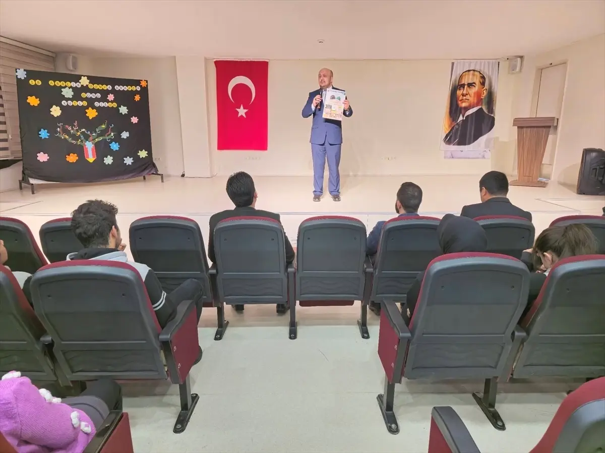 Ulaş’ta Umre Ödüllü Gençlik Bilgi Yarışması Açıklandı