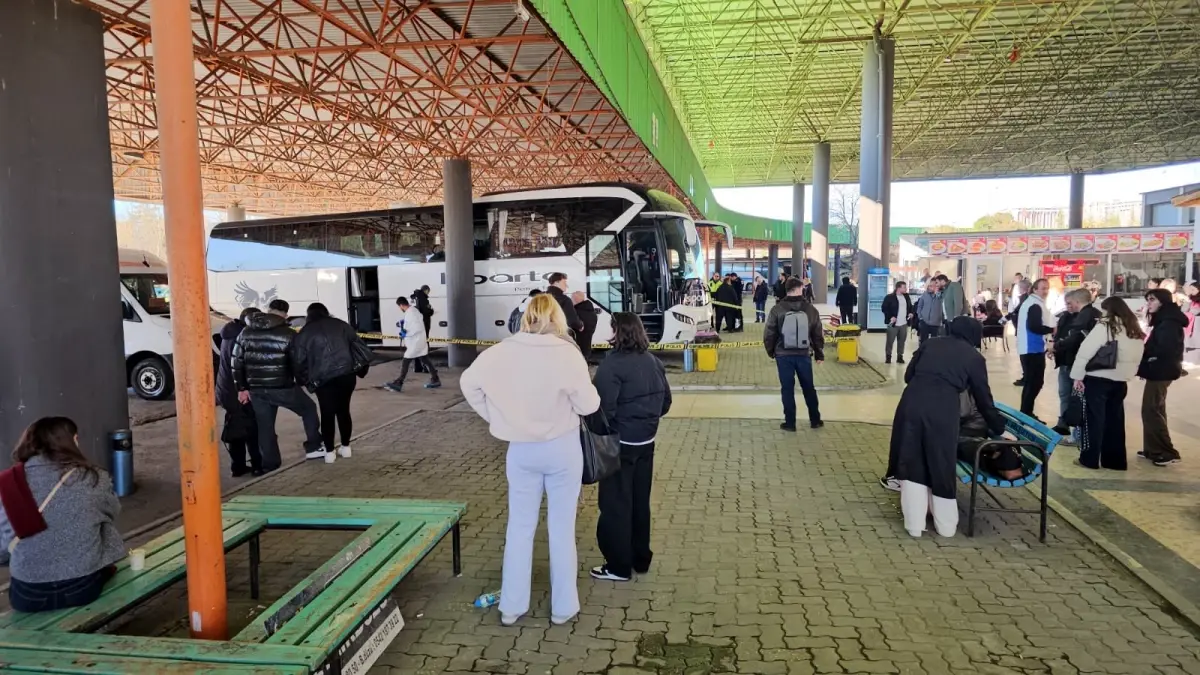 Edirne'de Yanlış Vitese Alınan Otobüs Kazası: Yedek Şoför Şehit Oldu