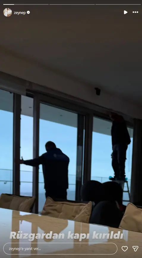 Kırılan balkon kapısı