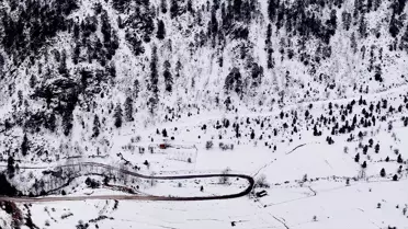 Aladağlar’da drone ile çekilmiş kar manzarası