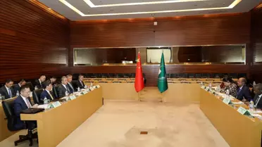 Wang Yi ve Yusuf görüşmesi