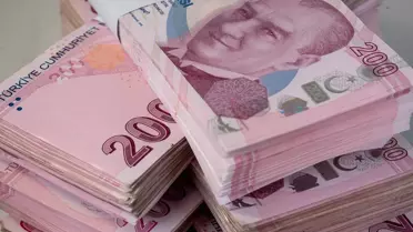 Diyanet'in genç çiftlere sunduğu 500 bin liralık çeyiz yardımı