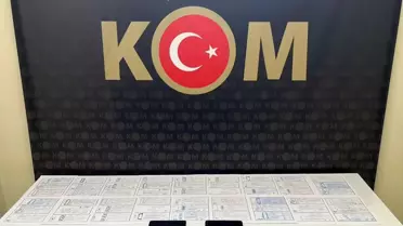 Operasyon sırasında ele geçirilen suç belgeleri