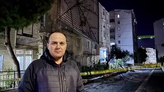 Fırtına sonrası Buca evlerinin çatıları