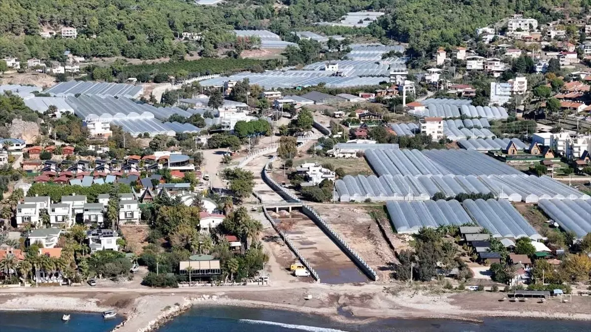 Kumluca’da İlk Taşkın Kontrol Tesisi Bölümü Tamamlandı, Tarım Alanları Güvence Altında