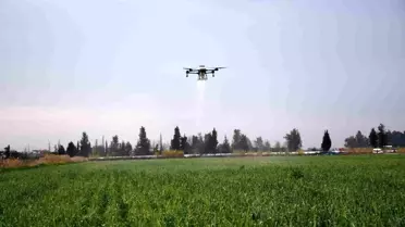 Mersin’de Dronla Gübreleme: Çiftçilerin Maliyetlerini Düşüren Tarım Devrimi