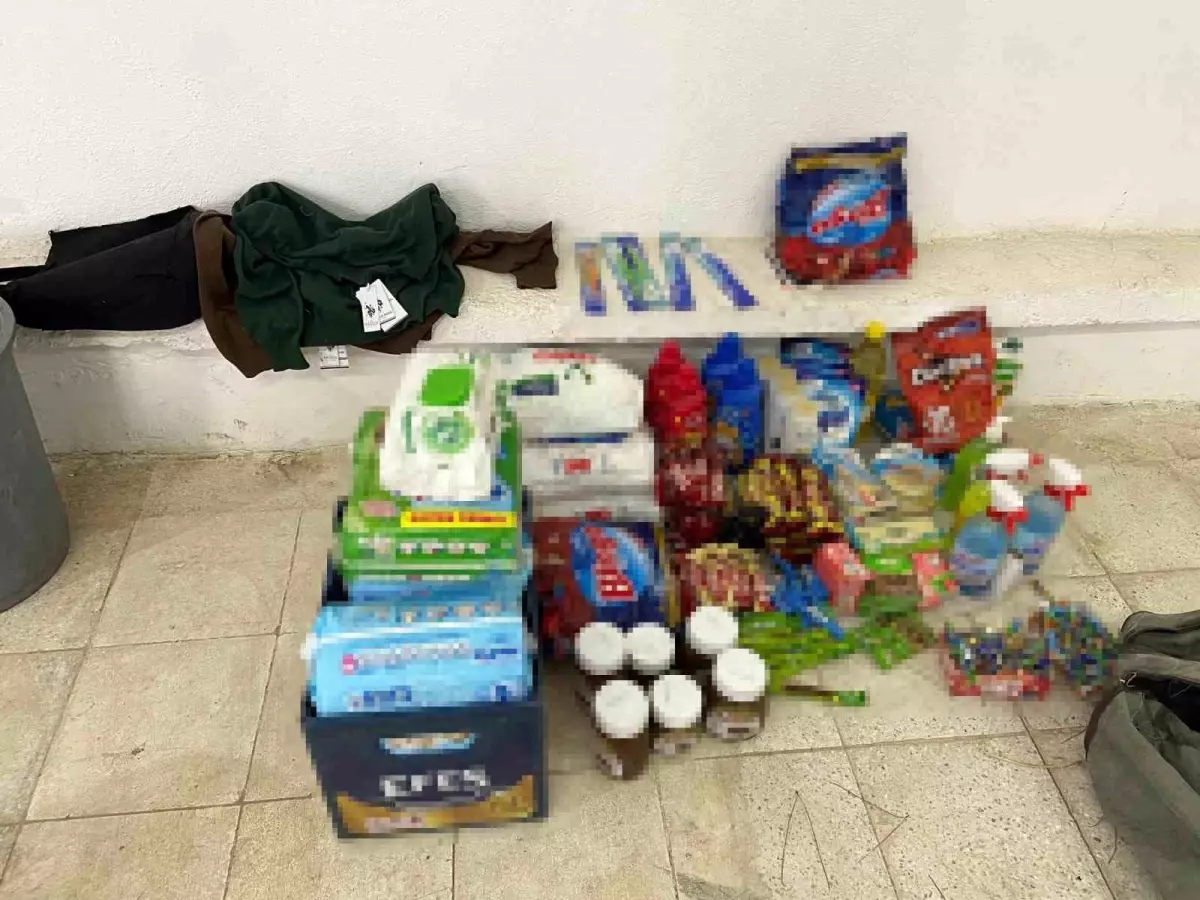 Düziçi'de Çalınan Minibüs Ürünleri Sahibe Geri Verildi