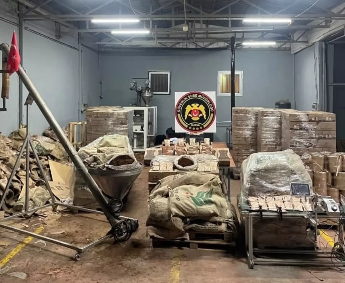 Bursa’da 4 Ton Sahte Kahve Ele Geçirildi: 5 Şüpheli Gözaltına Alındı