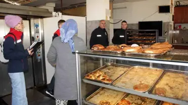 Denetim sırasında Zabıta ekipleri