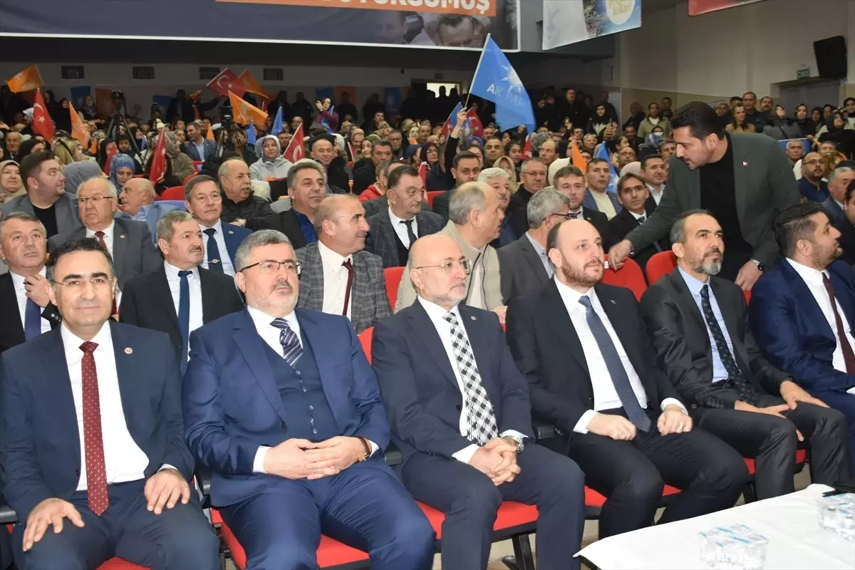 AK Parti Genel Başkan Yardımcısı Ahmet Büyükgümüş, Afyonkarahisar’da Türkiye’nin Güçlü Geleceği İçin Vurguladı